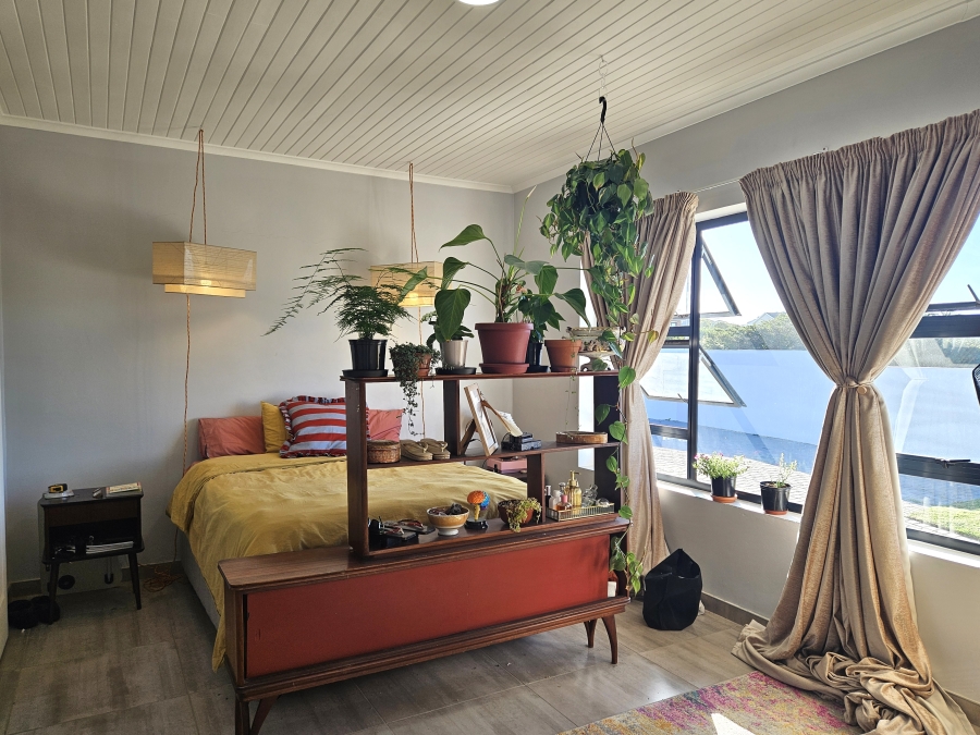 9 Bedroom Property for Sale in Ferreira Town Eastern Cape